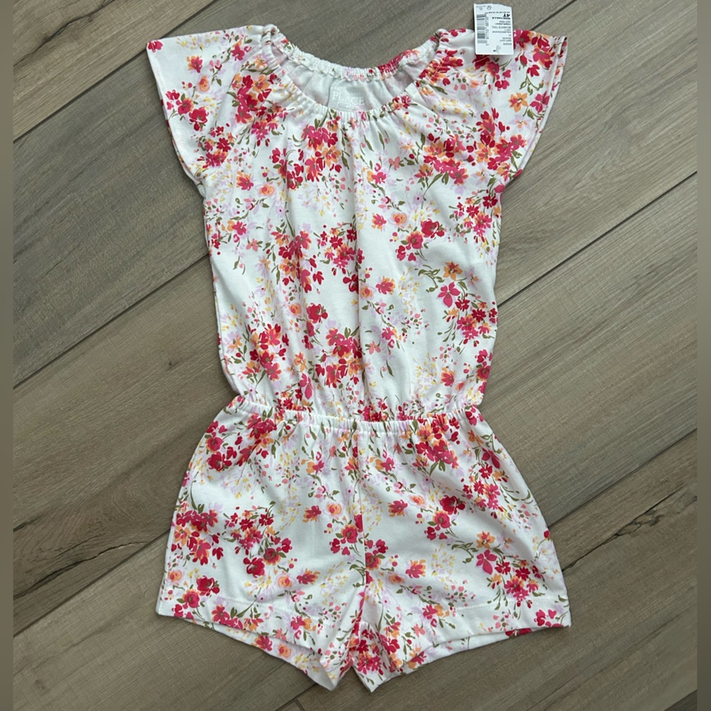 NWT Girl White Floral Romper by The Children’s Place - Size 4T